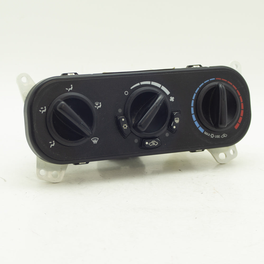 OEM Dodge Jeep Compass Manual Heater AC Temperature Climate Control Module Unit