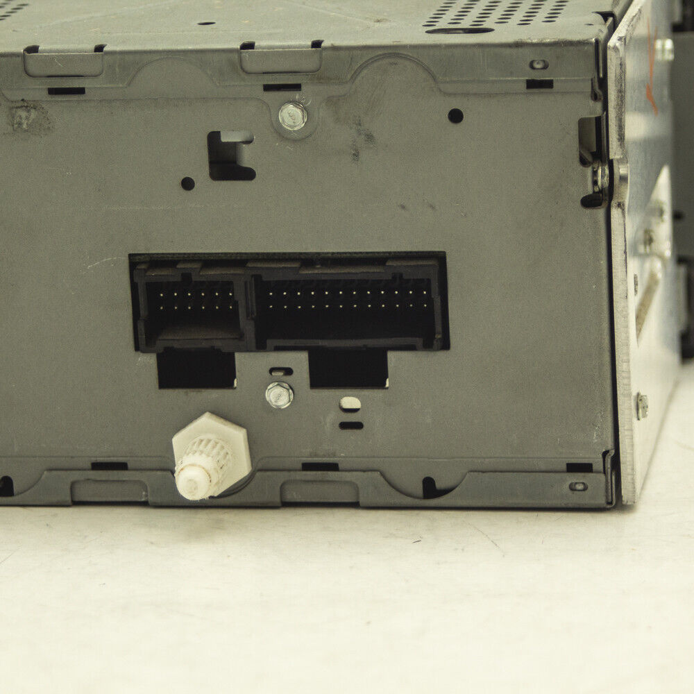 Chevy Colorado Tahoe & GMC Yukon AM FM CD MP3 Player Radio Audio Receiver OEM