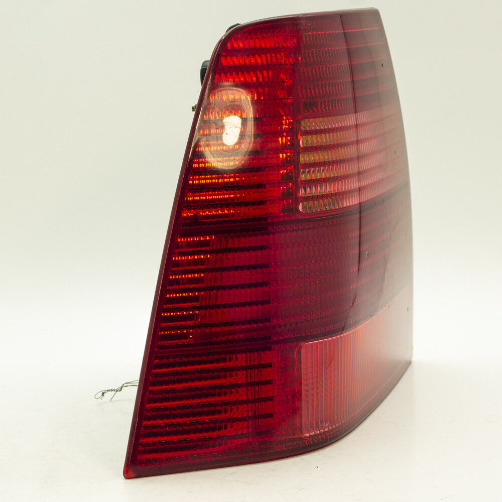 99-03 VW Jetta LH Left Side Tail Light Lamp Quater Panel Outer 1J594509583E0 OEM