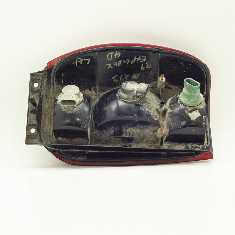 98-01 Ford Explorer & Mercury Mountaineer Driver Left Side Tail Light Lamp OEM