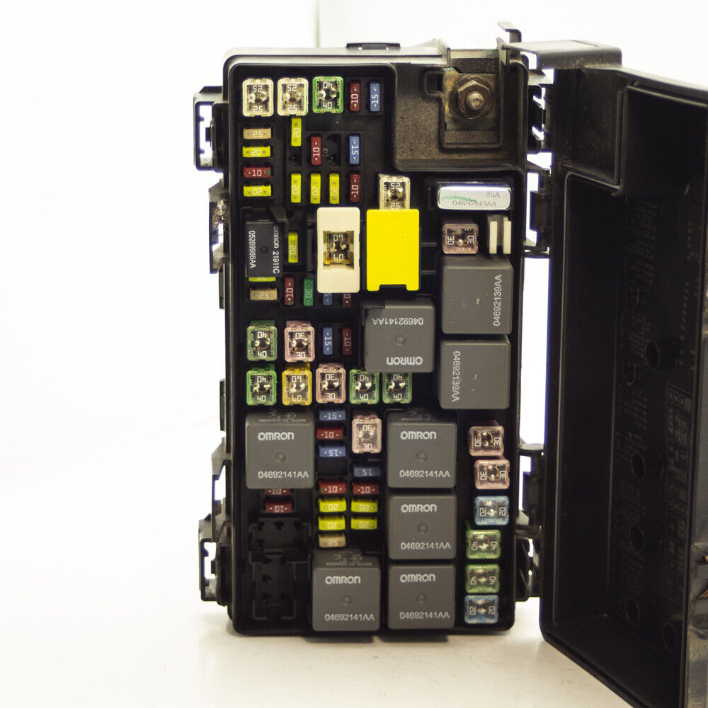 Dodge Journey Carvana Town & Country TIPM Power Module Relay Fuse Box Used OEM