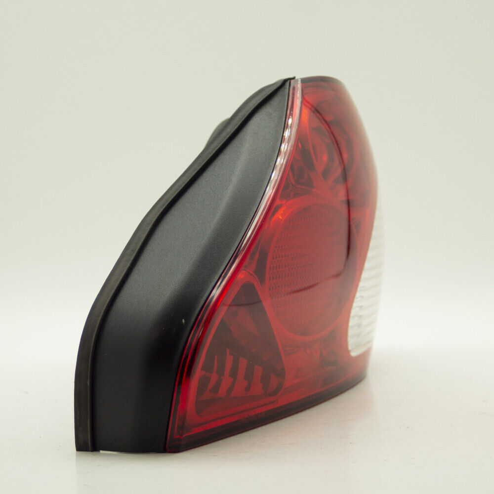 2002-2008 Jaguar X-Type Right Passenger Side Tail Light Lamp Assembly - Used OEM