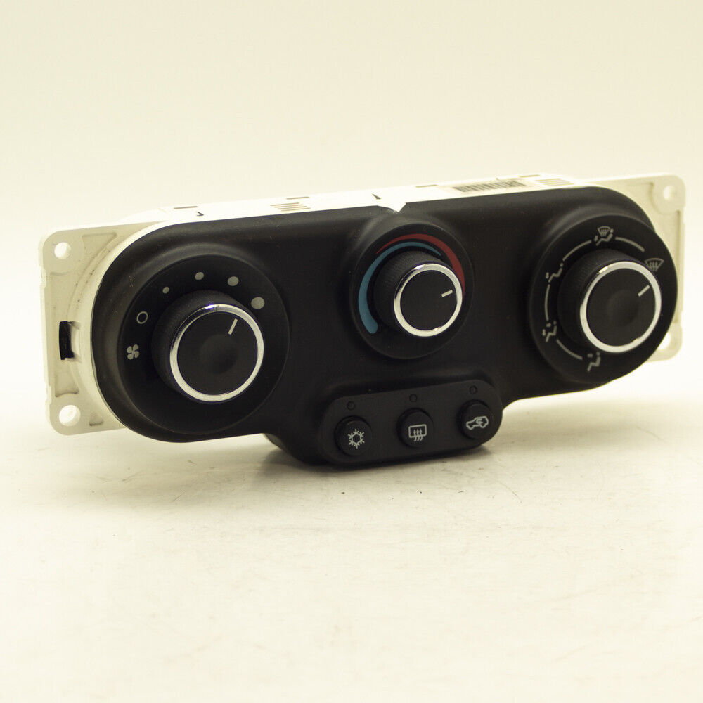 2006-2007 Saturn Vue Heater AC Temperature Climate Control Switch Unit OEM