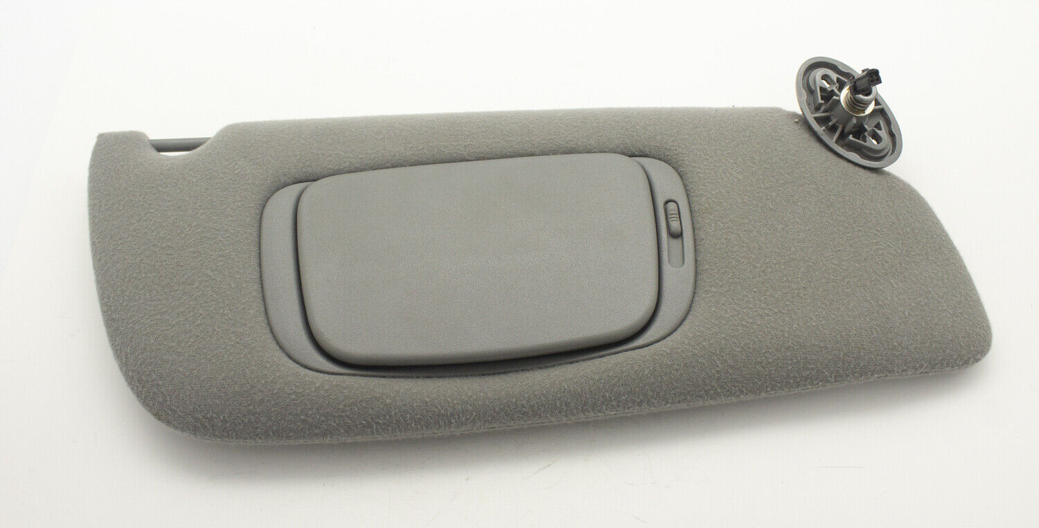 OEM 2002-2004 Jeep Grand Cherokee Driver Left Hand Side Sun Visor with Mirror