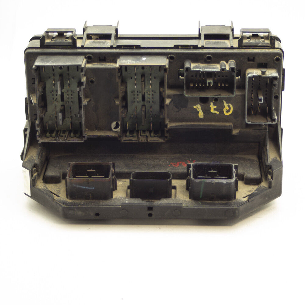 Dodge Journey Carvana Town & Country TIPM Power Module Relay Fuse Box Used OEM