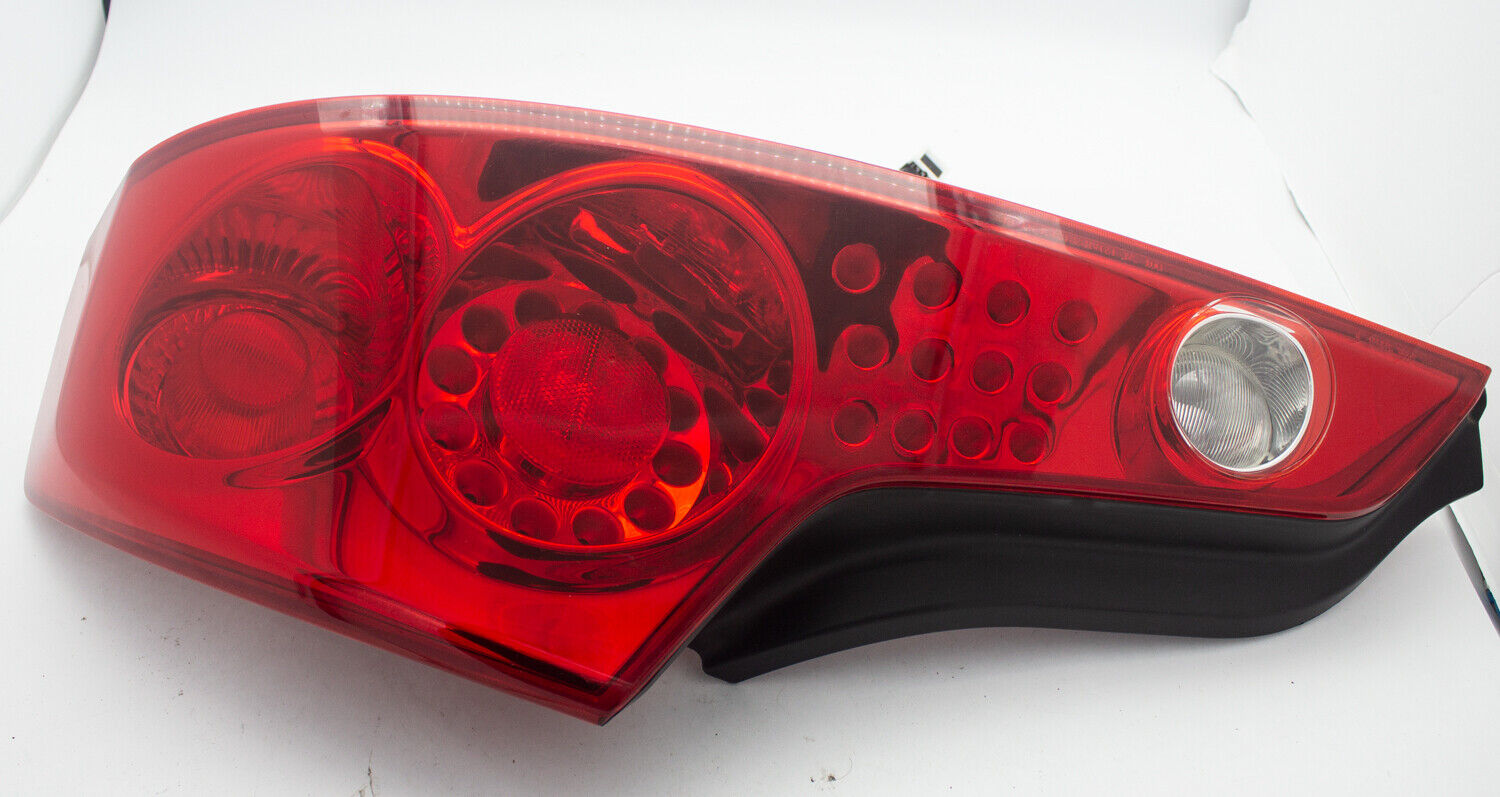 OEM 03-05 Infiniti G35 Rear Outer Passenger Right Hand Side Tail Light Lamp