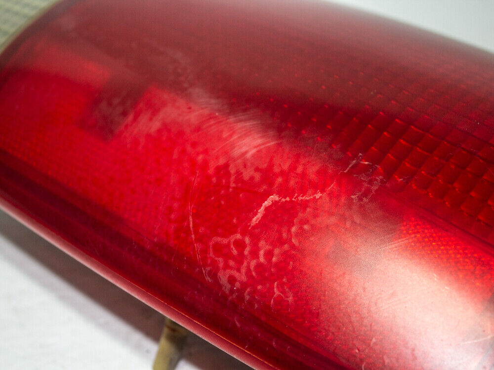 1x Used GM Jimmy Blazer Outer Rear RH Right Hand Passenger Side Tail Light Lamp