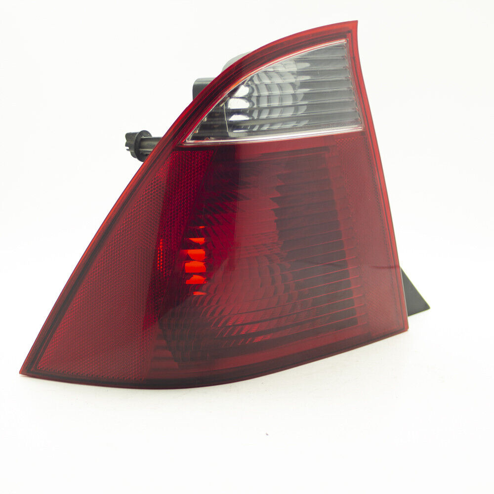 05 06 07 Ford Focus Sedan Left Hand Side Assembly Tail Light Lamp Assembly OEM