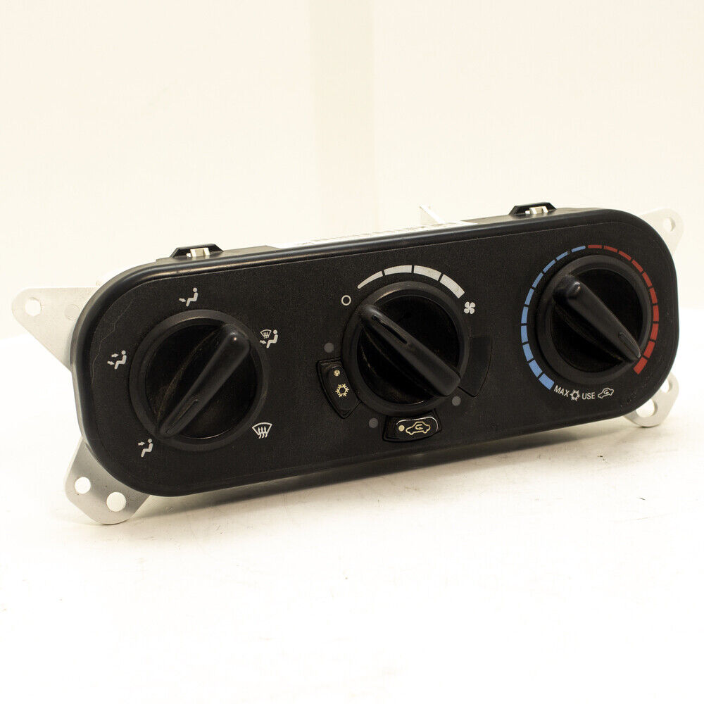 Chrysler PT Cruiser Manual Tempreture AC Heater Climate Control Module Panel OEM