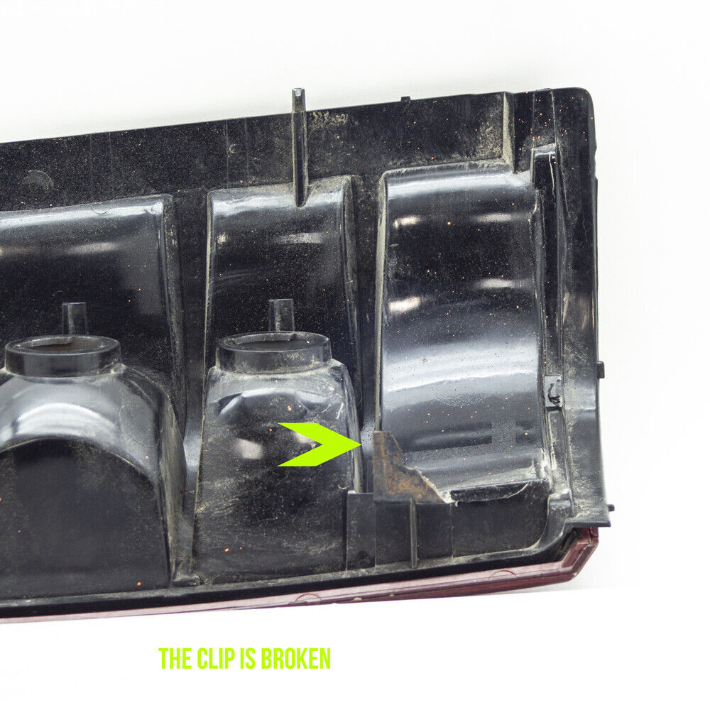 GMC Sierra 1500 2500 Chevy Silverado Left Driver Side Tail Light Lamp Used OEM