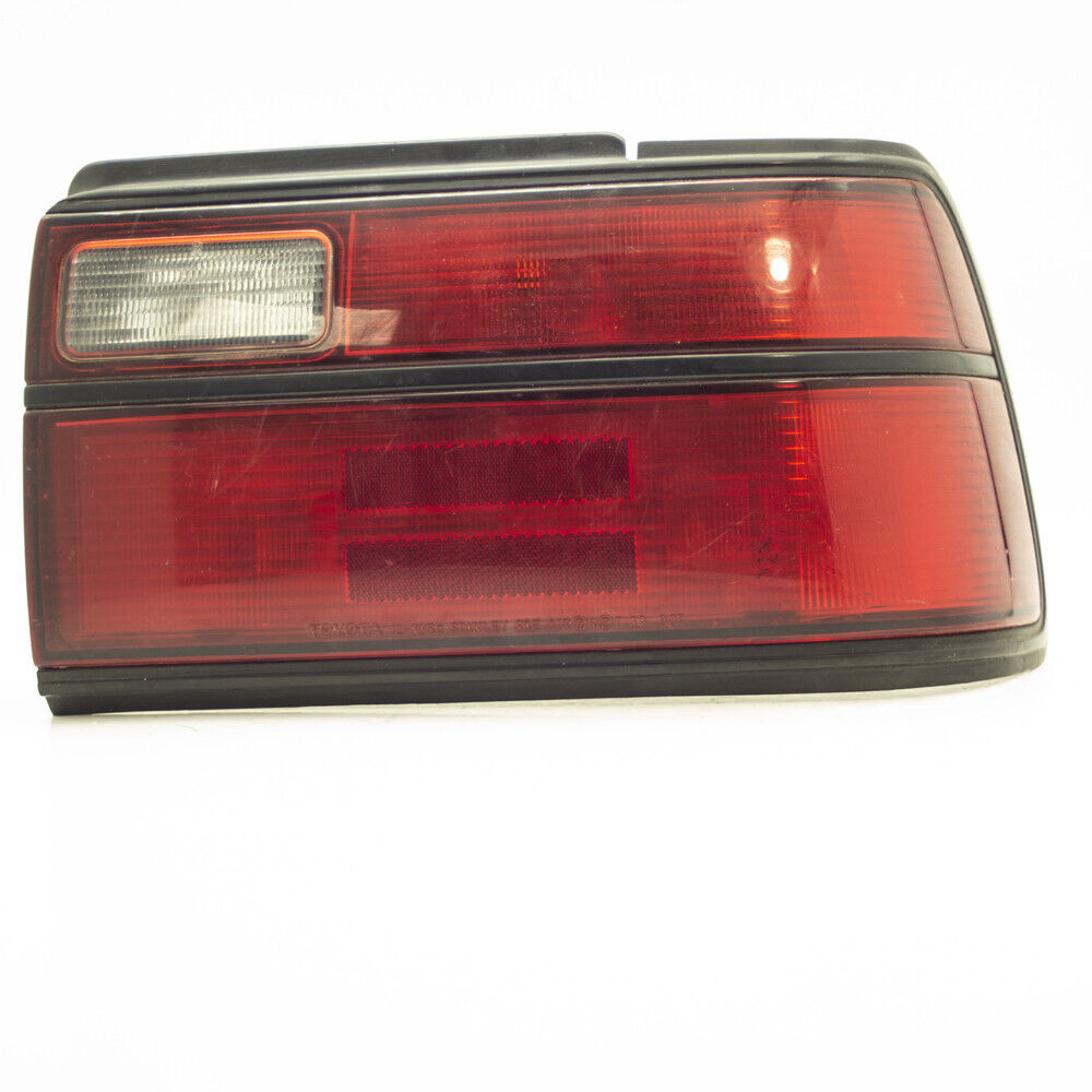 88-92 Toyota Corolla Passenger Right Side Tail Light Lamp Outer OEM 815501A620