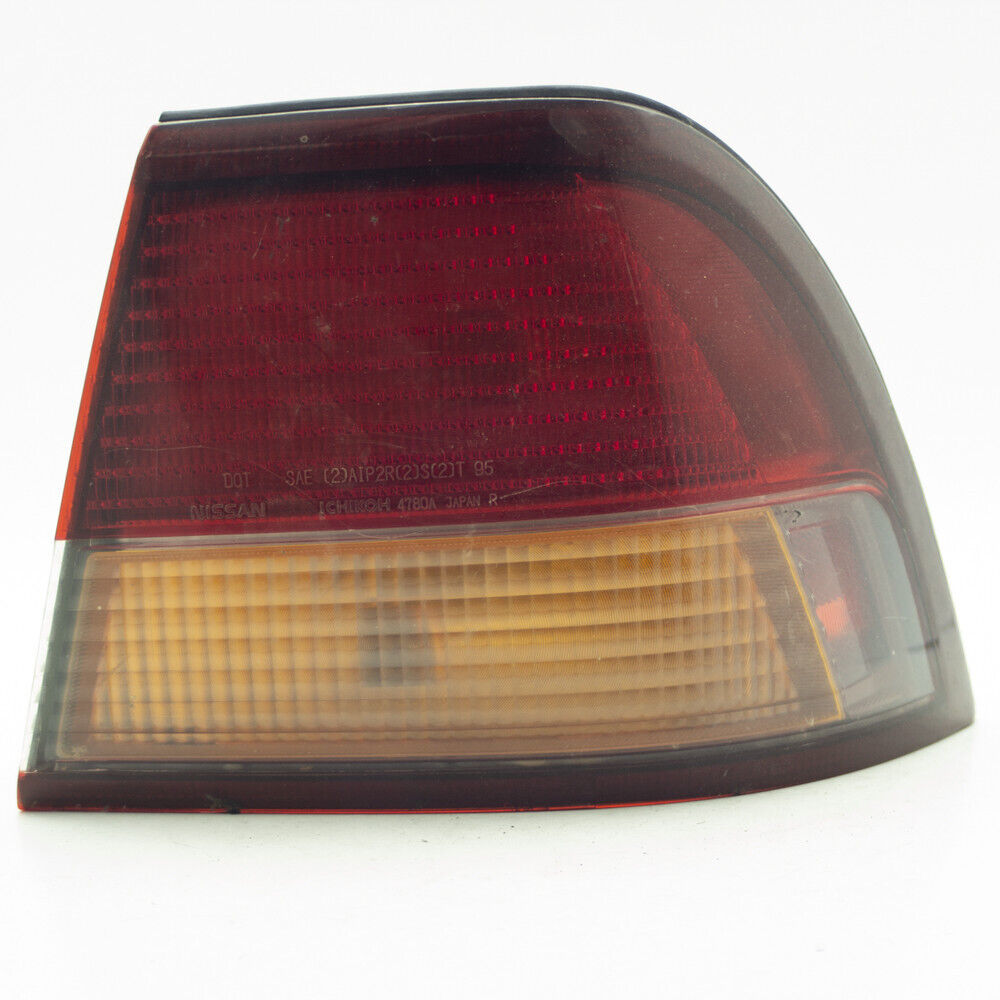 97 98 99 Nissan Maxima Passenger Right Side Tail Light Lamp Outer 9780A - OEM