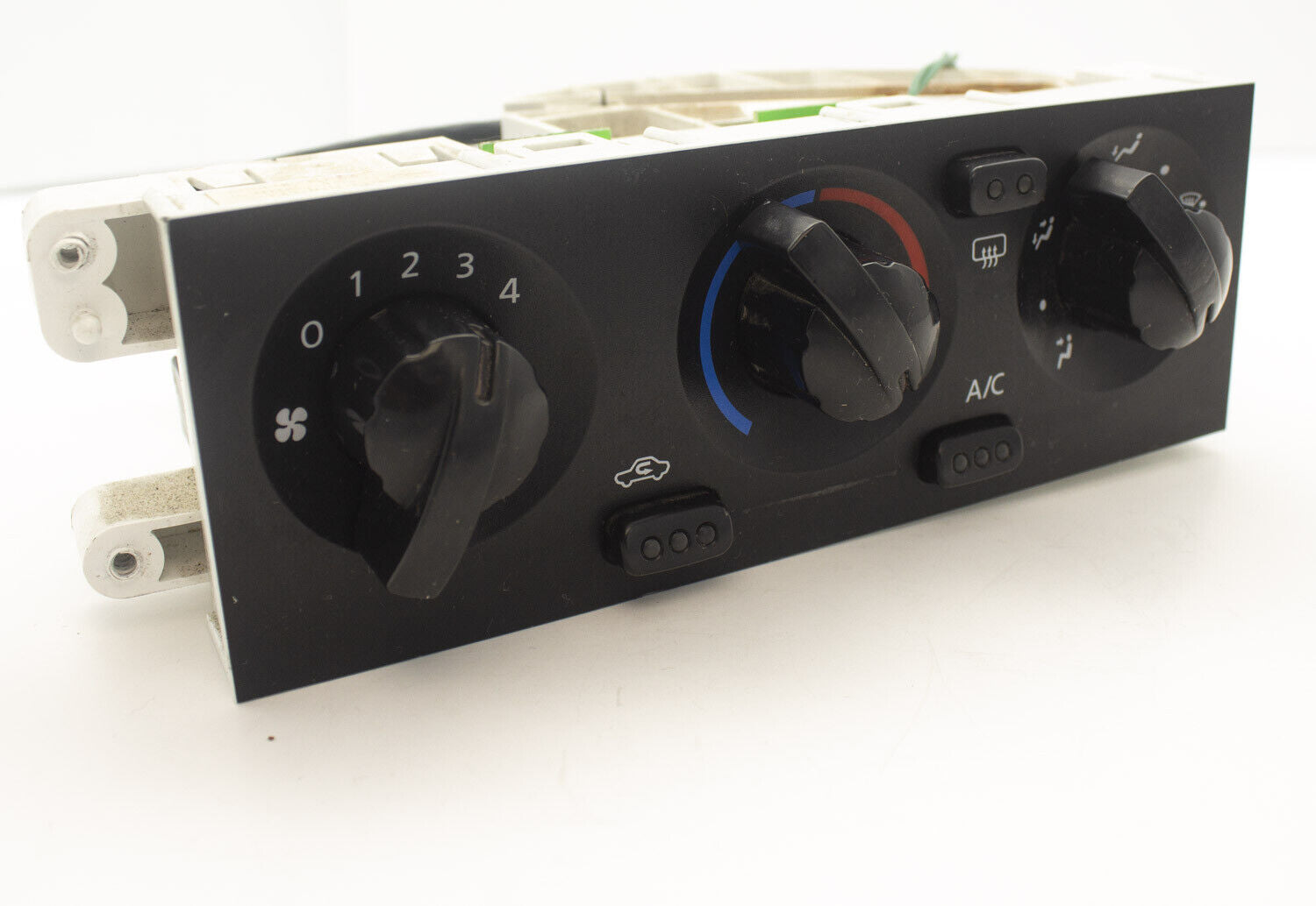 OEM 01-04 Nissan Xterra and Frontier Heater AC Temperature Control Switch Panel
