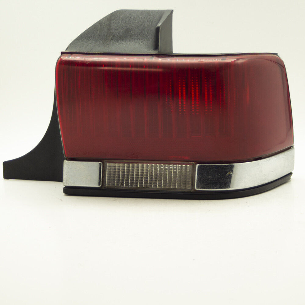 90-93 Lincoln Continental Passenger Right Side Tail Light Lamp Outer - Used OEM