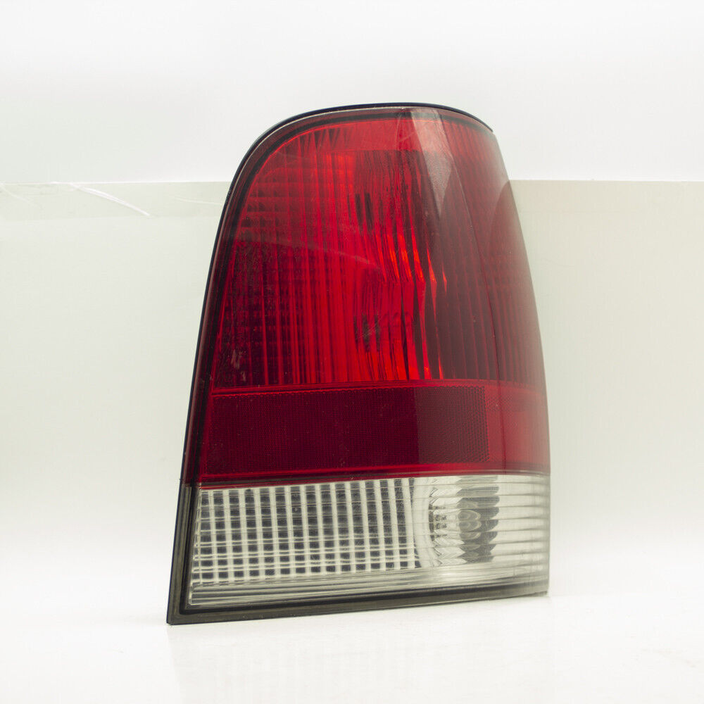 2003 2004 2005 Lincoln Aviator Driver Left Side Tail Light Lamp Outer - Used OEM