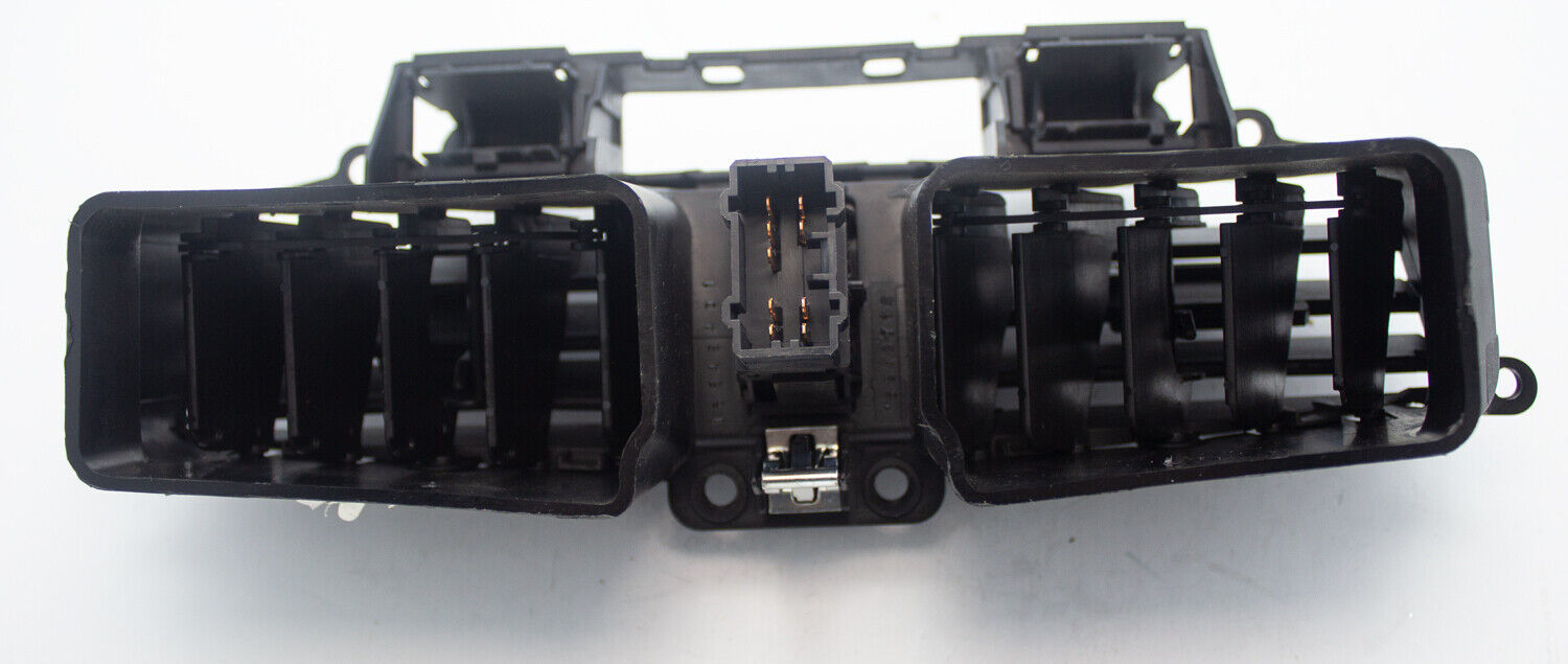 OEM 05-06 PontiacTorrent Chevy Equinox Front Dash Hazard AC Air Vent Grill Trim