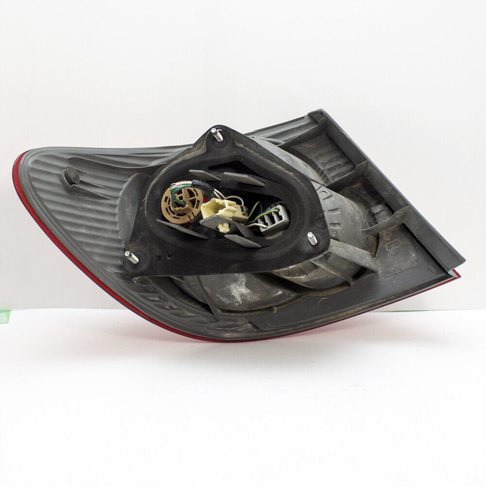 2008 Toyota Corolla Passenger Right Side Tail Light Lamp Outer OEM T730117-U