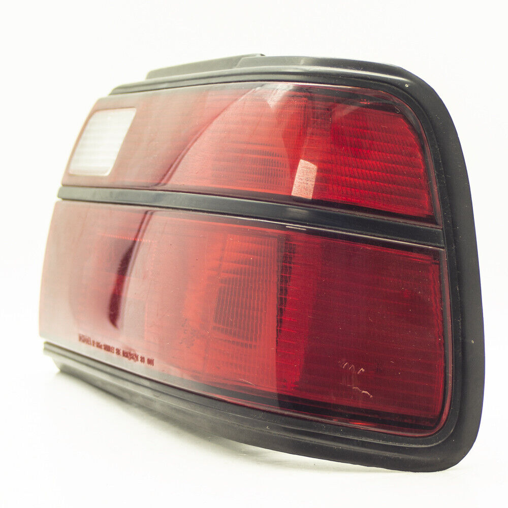 88-92 Toyota Corolla Passenger Right Side Tail Light Lamp Outer OEM 815501A620