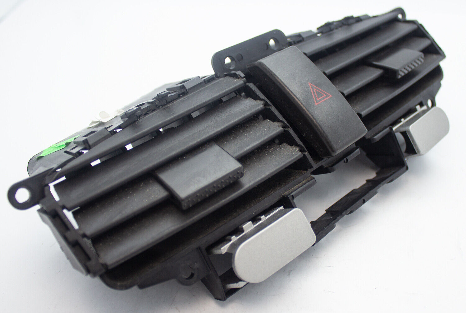 OEM 05-06 PontiacTorrent Chevy Equinox Front Dash Hazard AC Air Vent Grill Trim