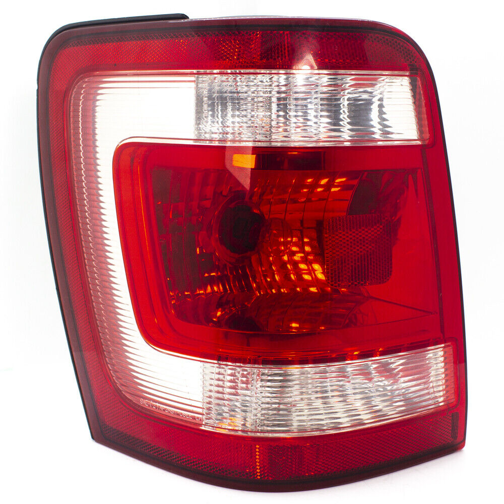 2008-2012 Ford Escape Driver Left Side Tail Light Lamp OEM 8L84-13B505-A