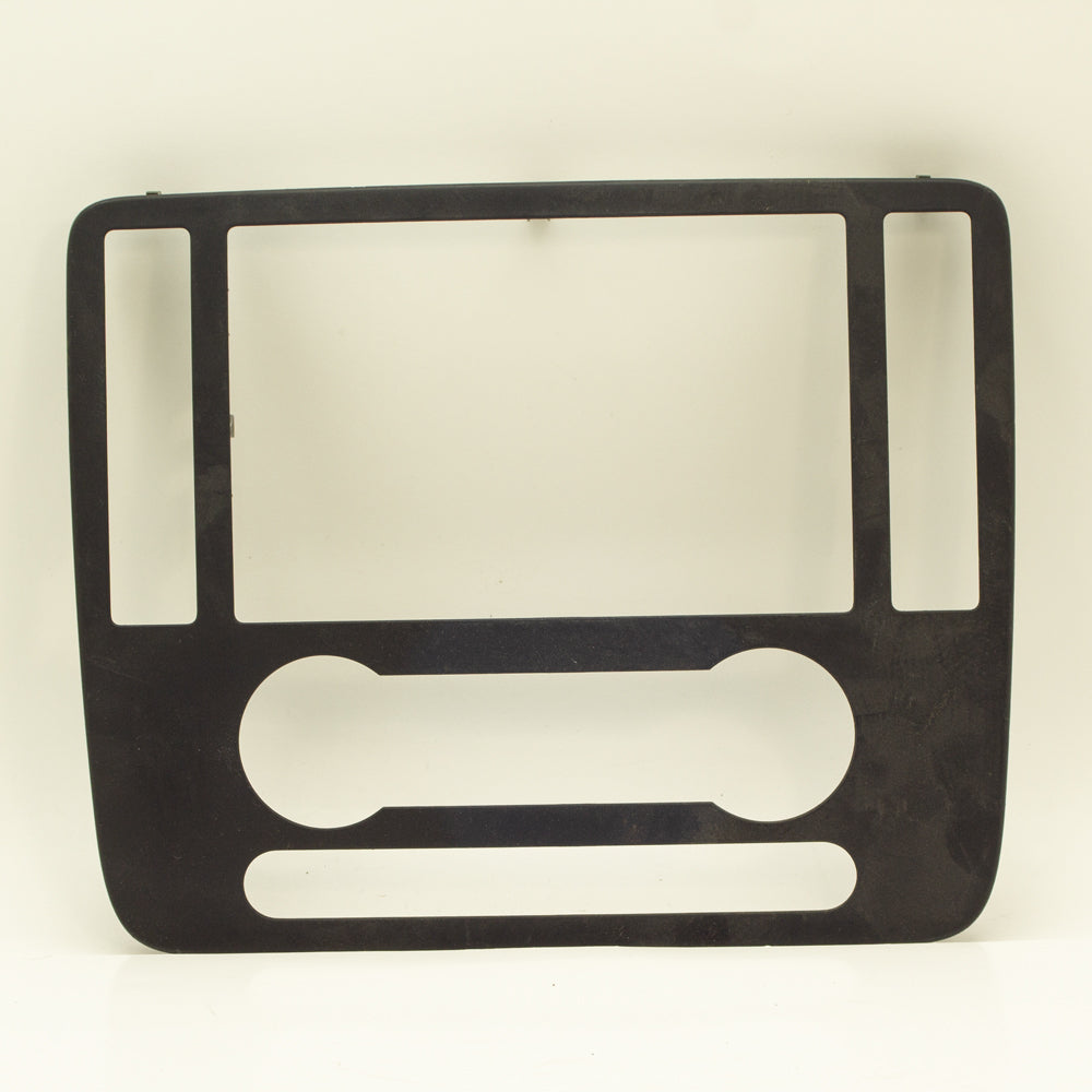OEM 04-07 Ford Freestar Center Radio Dash Trim Bezel Plastic Cover Panel Used
